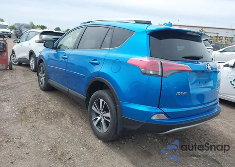 2018 Toyota Rav4 Xle из США, поврежденный, VIN JTMRFREV2JJ206592